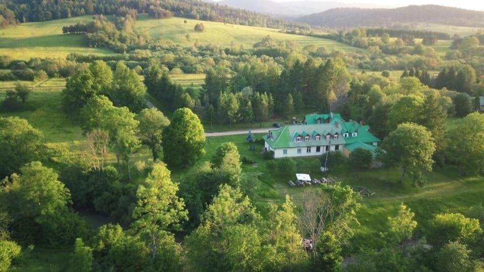 Latarnia Wagabundy Bieszczady Hotel Wola Michowa Eksteriør billede